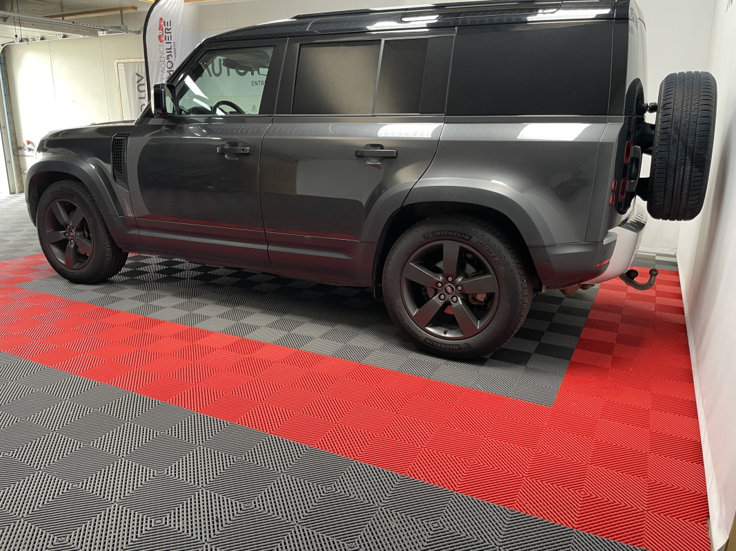 Land Rover Defender — 5