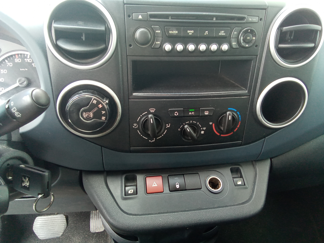 Peugeot Partner Tepee — 11