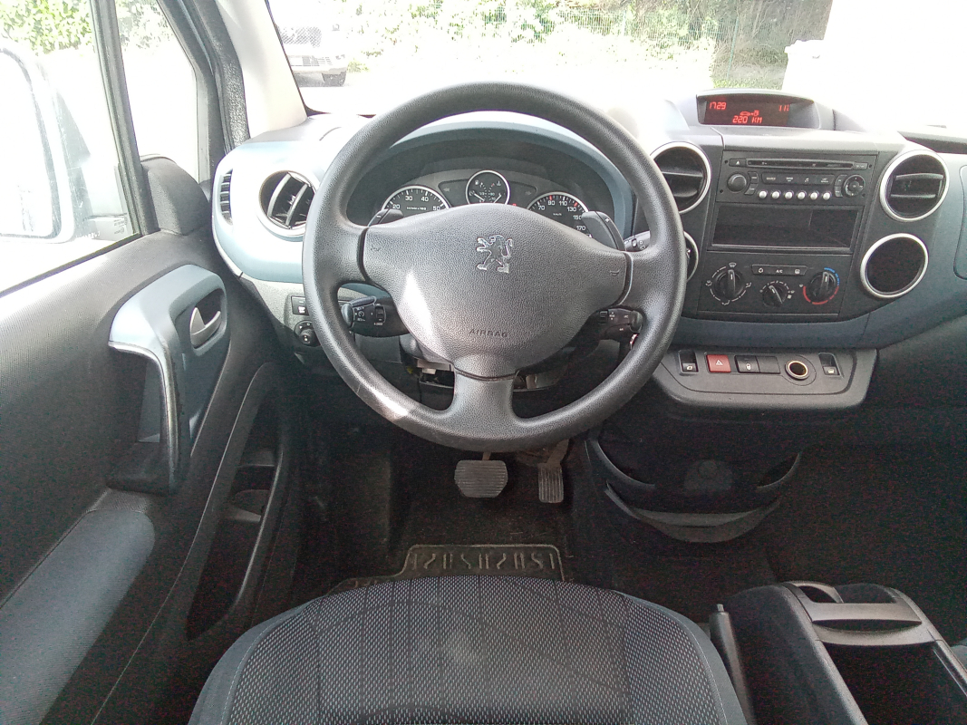 Peugeot Partner Tepee — 23