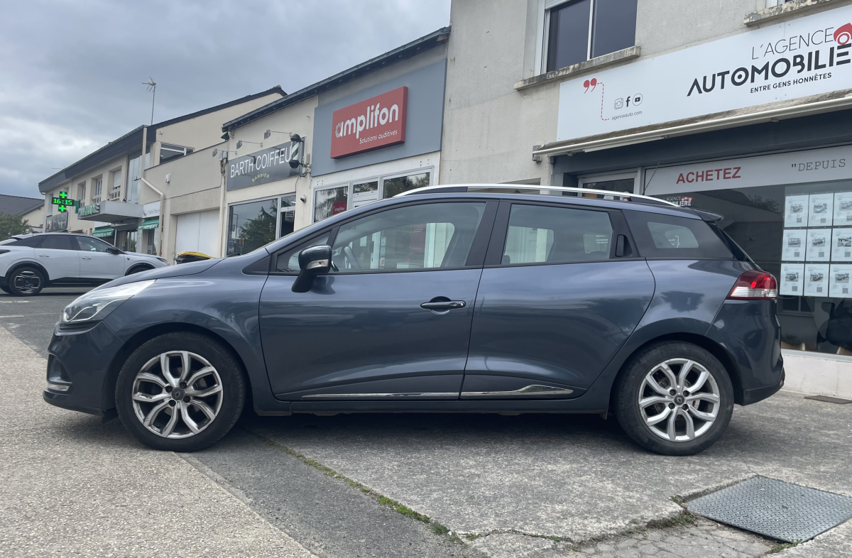 Renault Clio — 8