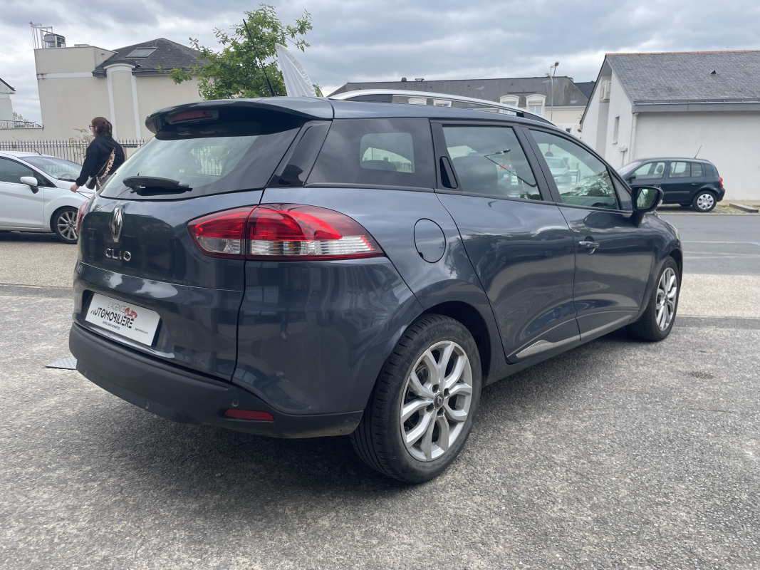 Renault Clio — 5