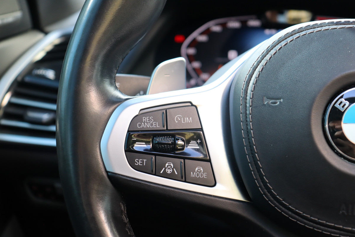 Bmw X5 — 16