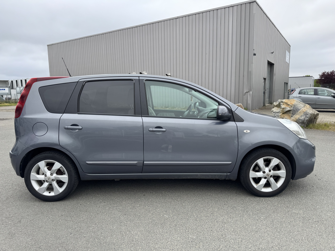 Nissan Note — 4