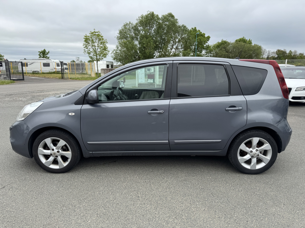 Nissan Note — 8