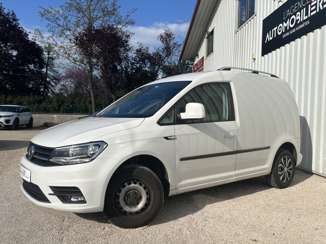 Volkswagen Caddy Van — 4