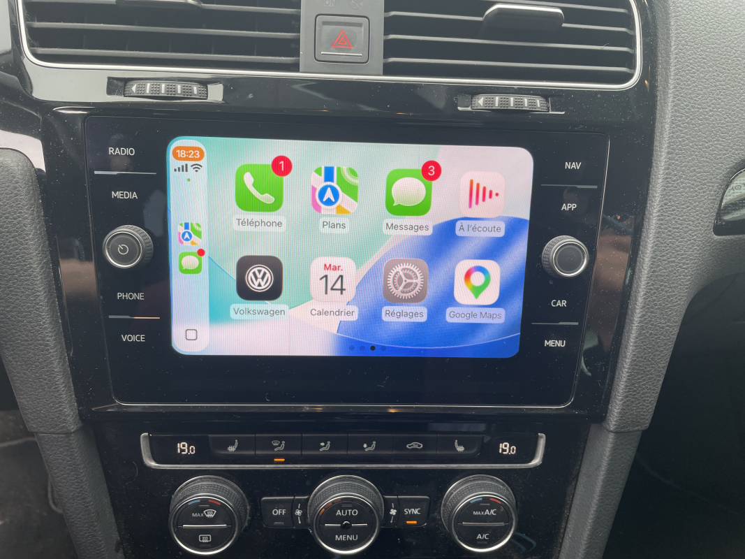 Volkswagen Golf — 17