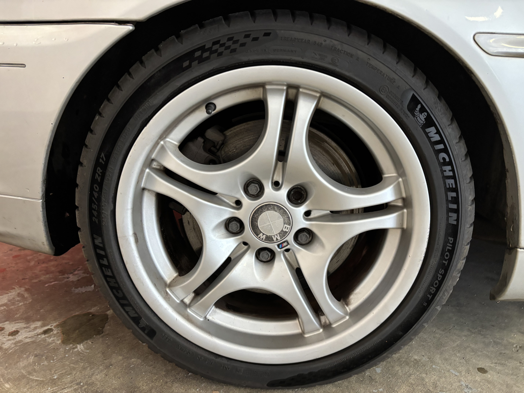 Bmw Série 3 — 26