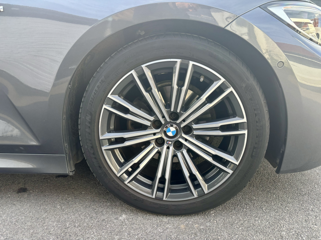 Bmw Bmw Serie 3 — 38