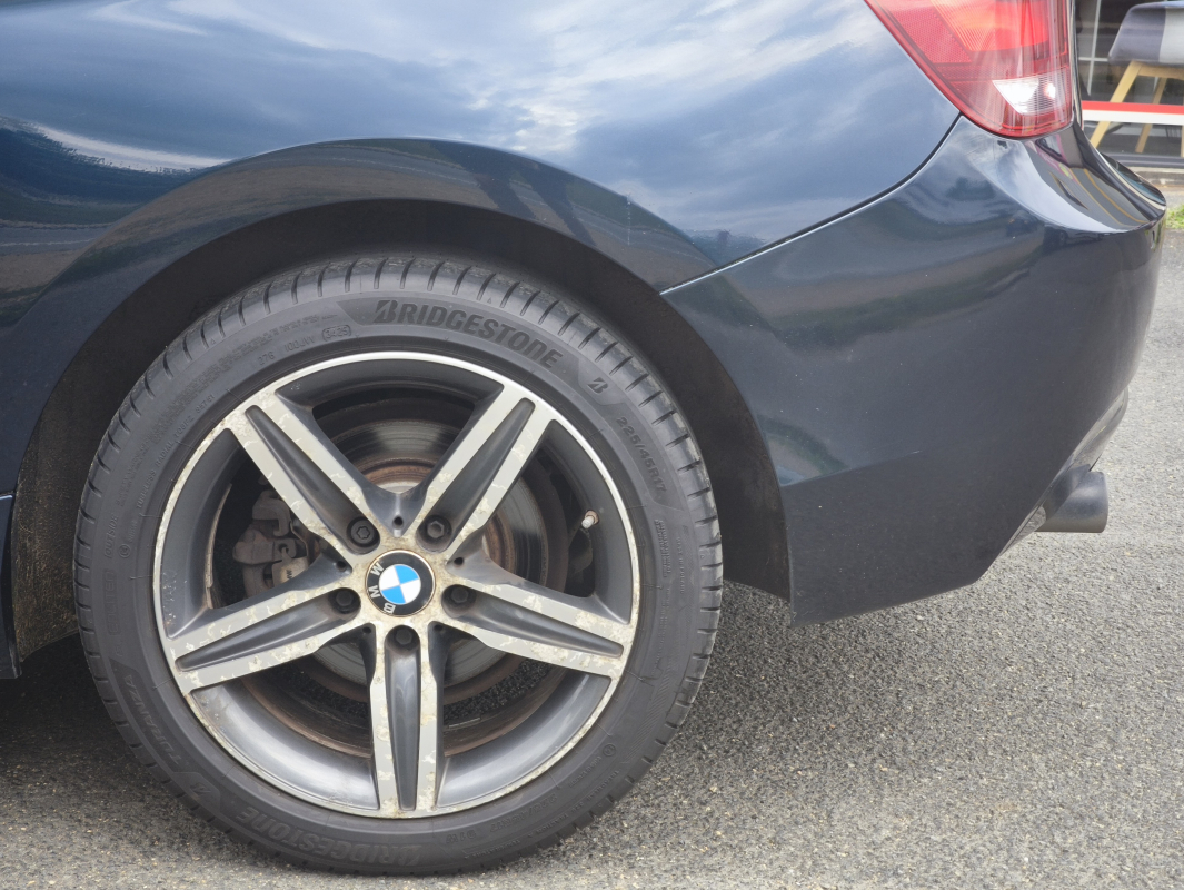 Bmw Série 1 — 24