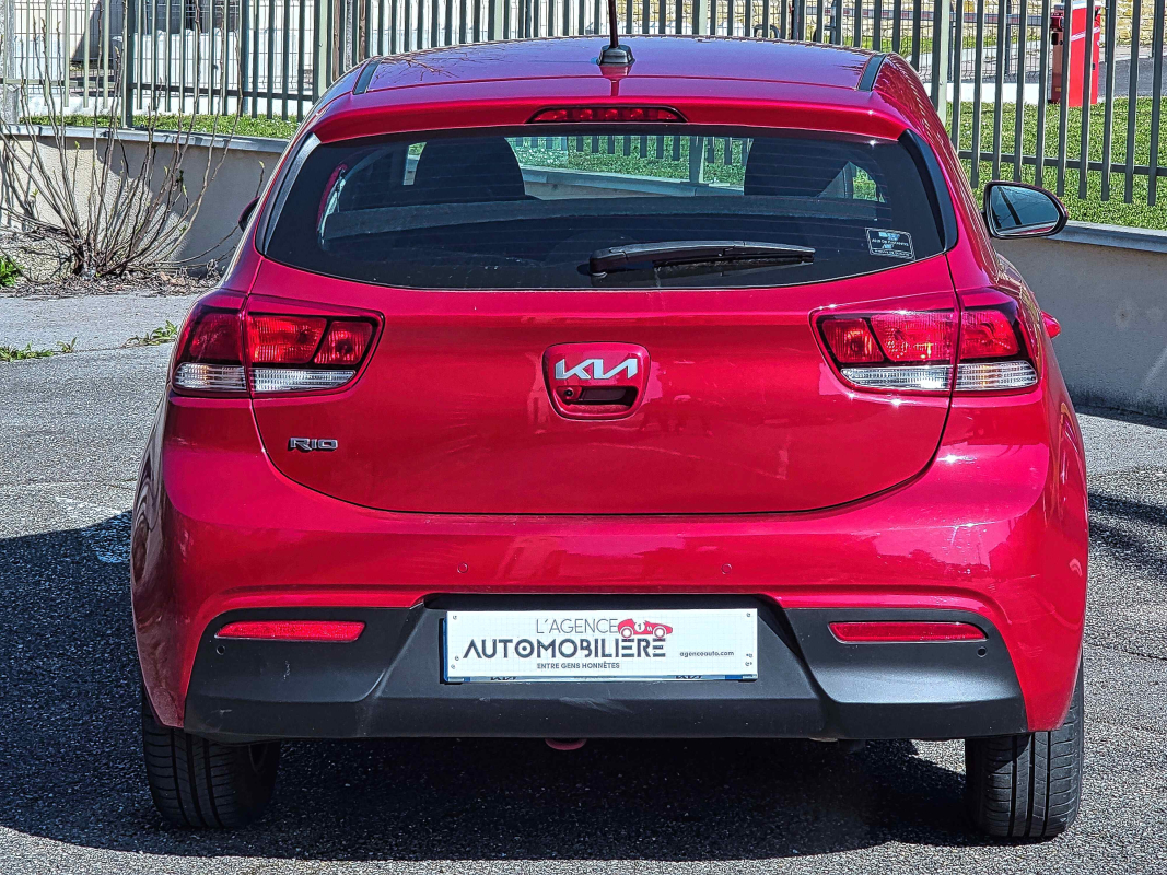 Kia Rio — 9