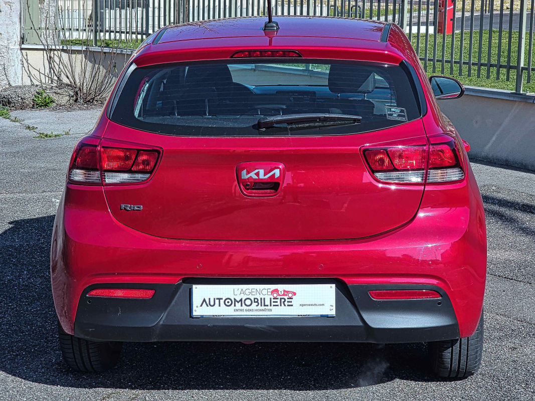 Kia Rio — 10