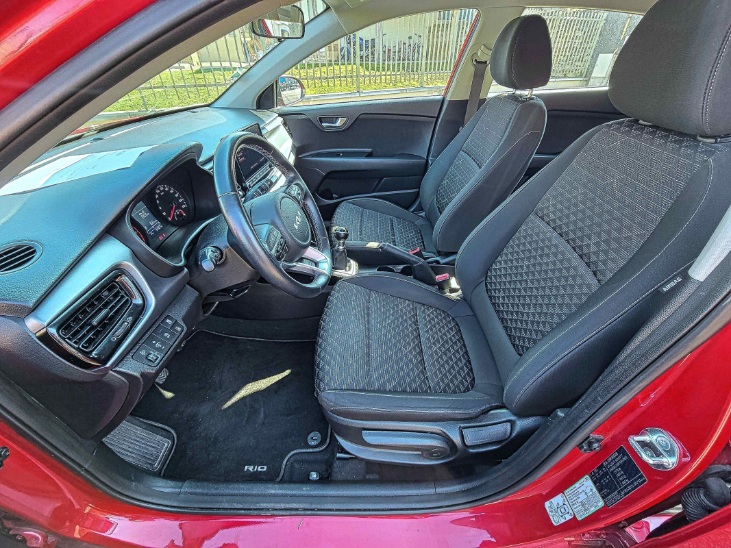 Kia Rio — 14