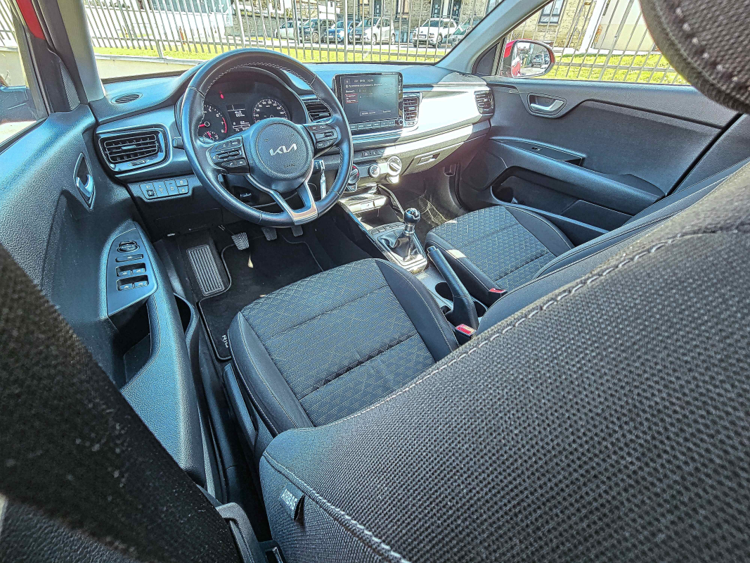 Kia Rio — 16