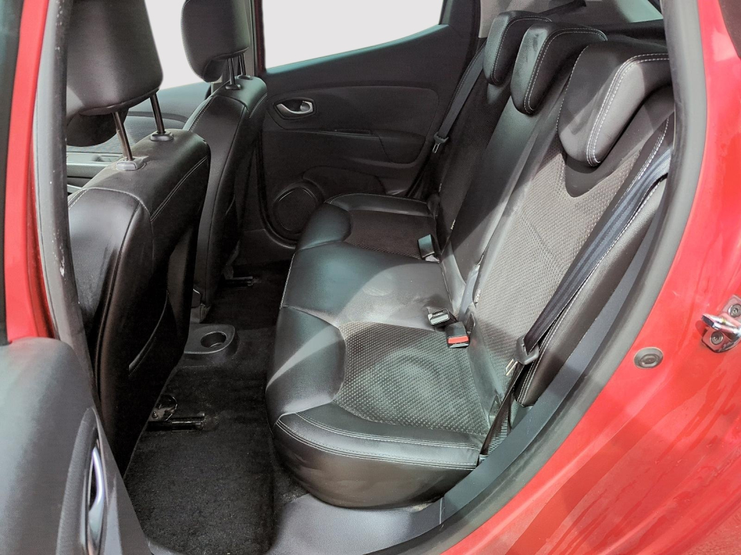 Renault Clio — 9