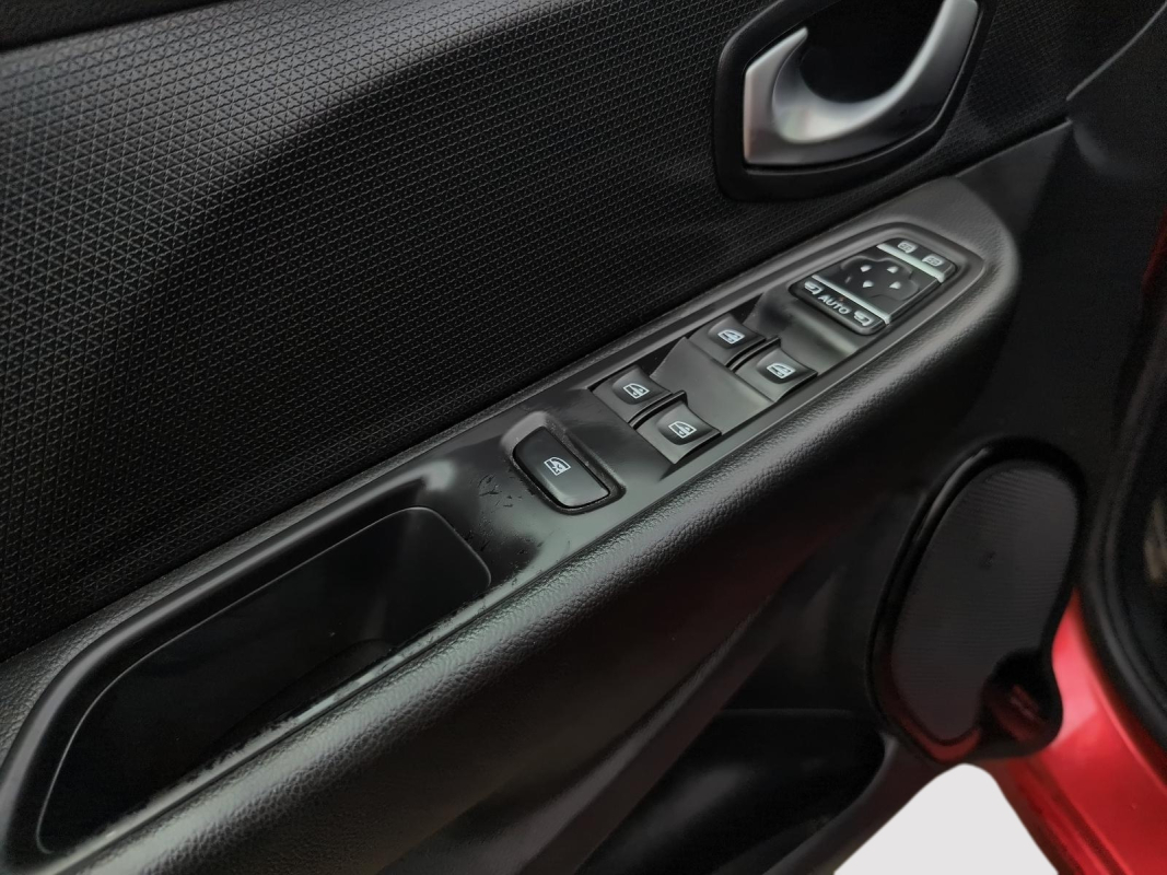 Renault Clio — 21
