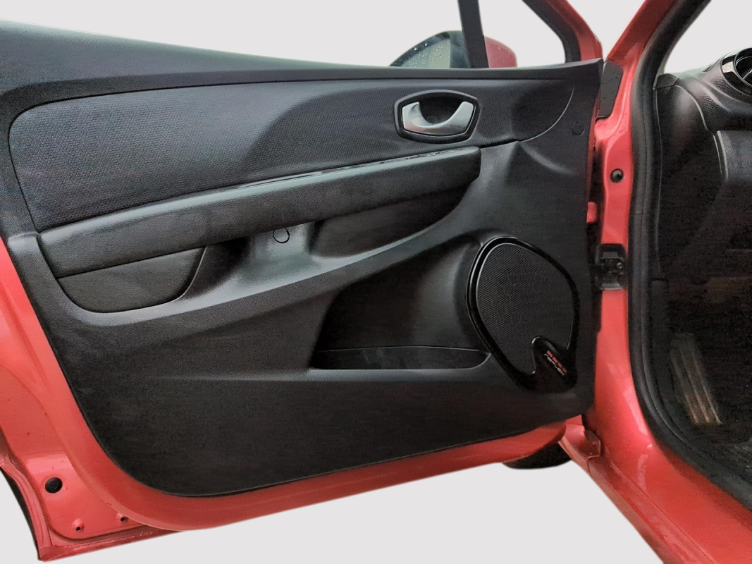 Renault Clio — 20