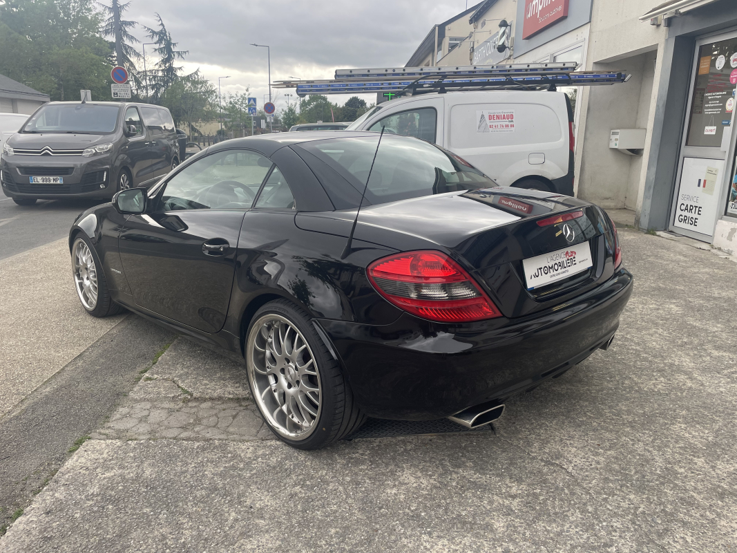 Mercedes SLK — 11