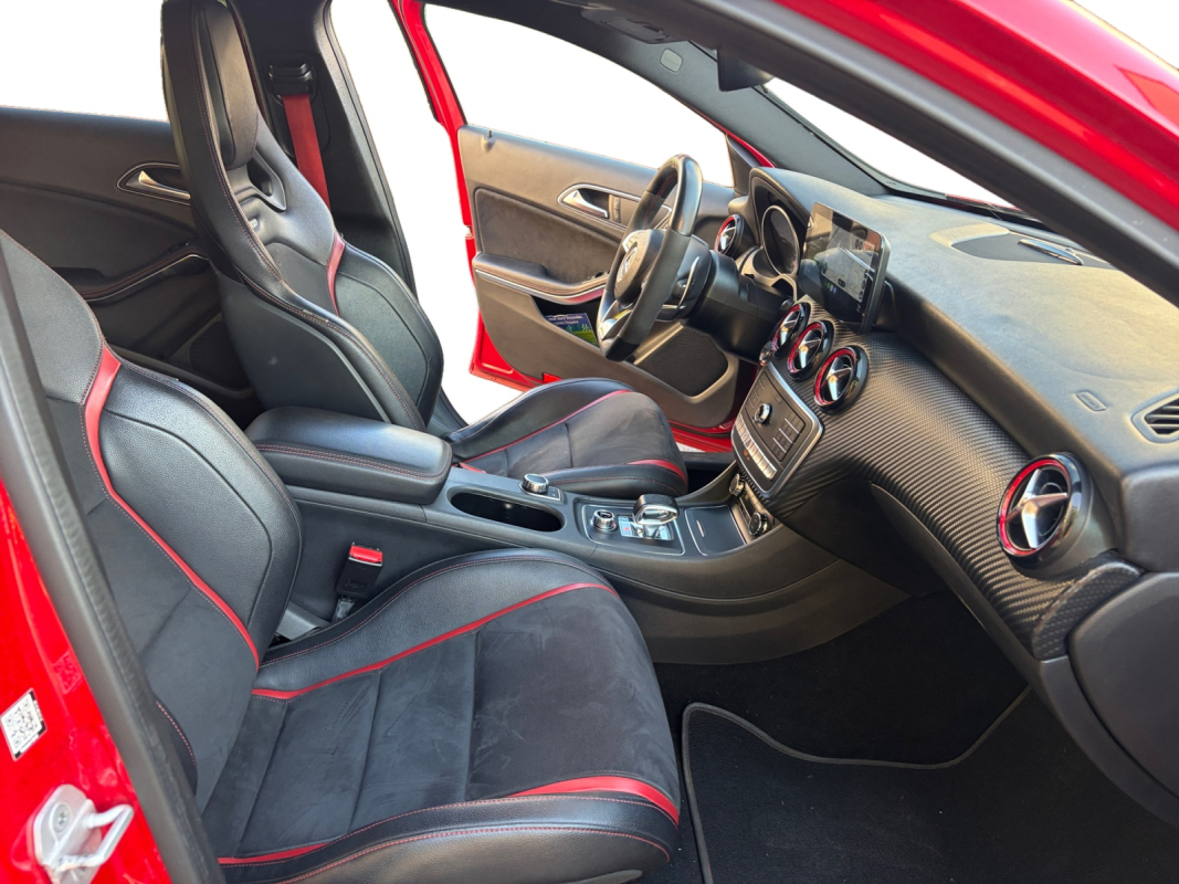 Mercedes Classe A — 17