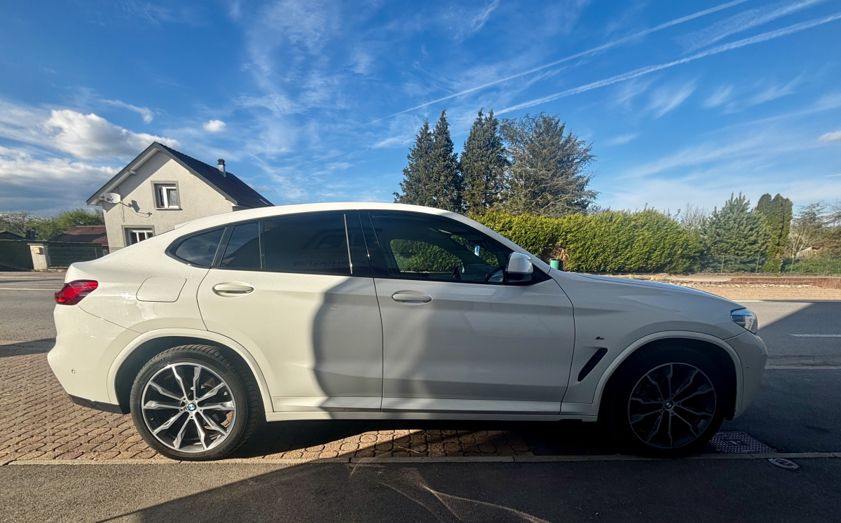 Bmw X4 — 4