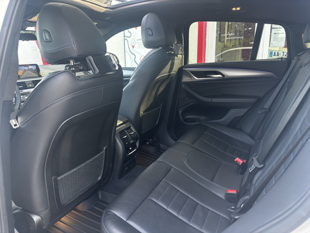 Bmw X4 — 22