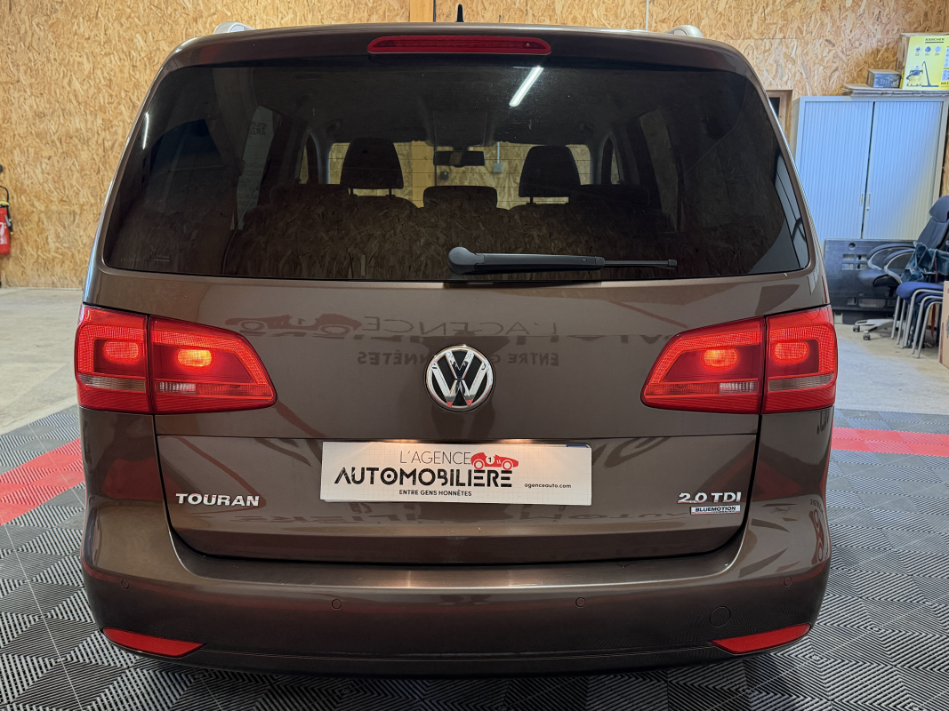 Volkswagen Touran — 4