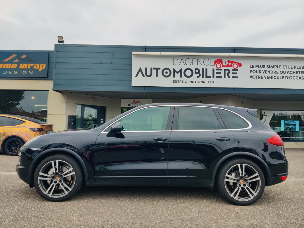 Porsche Cayenne — 8