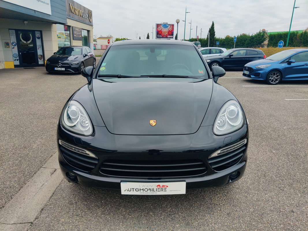 Porsche Cayenne — 2