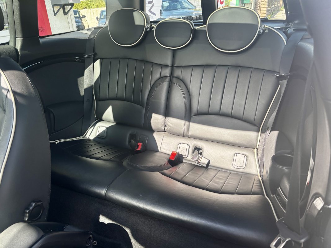 Mini Clubman — 21