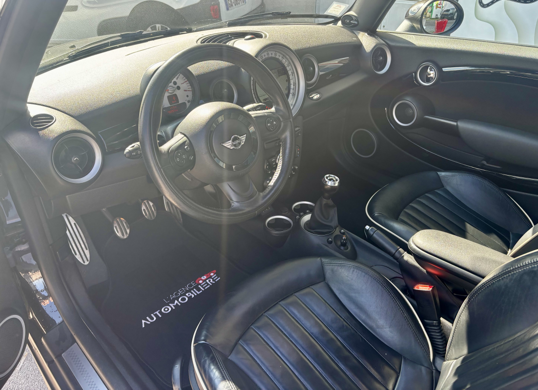 Mini Clubman — 10
