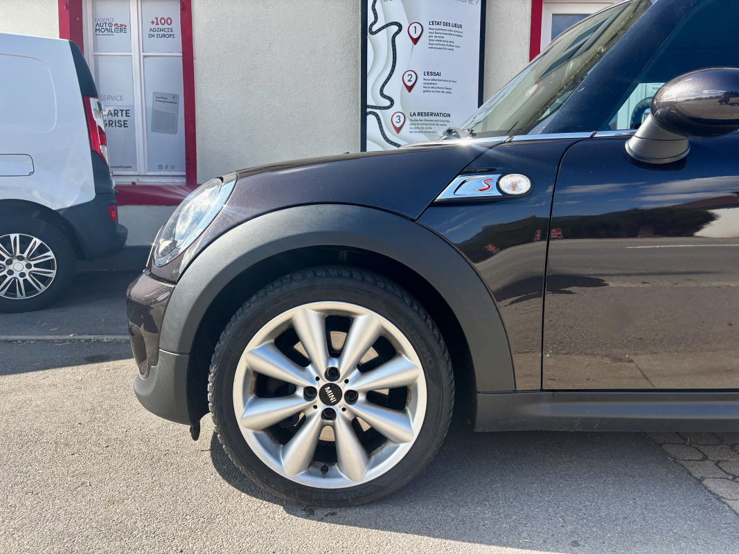 Mini Clubman — 8