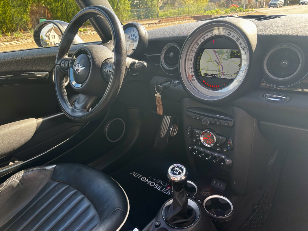 Mini Clubman — 31