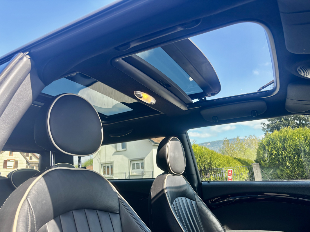 Mini Clubman — 17