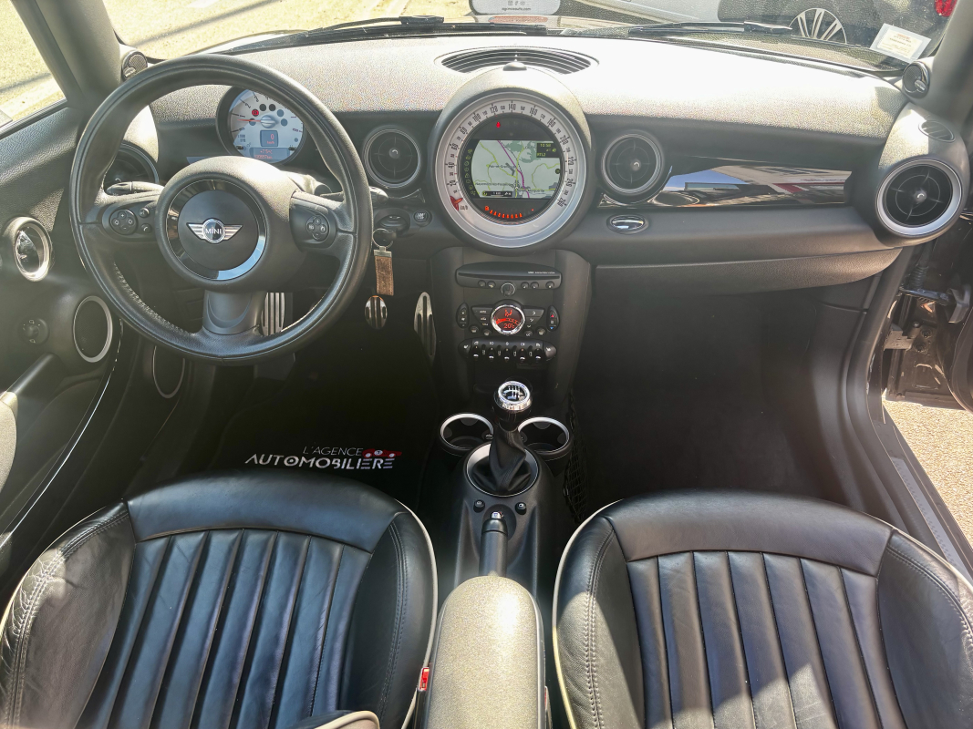 Mini Clubman — 13