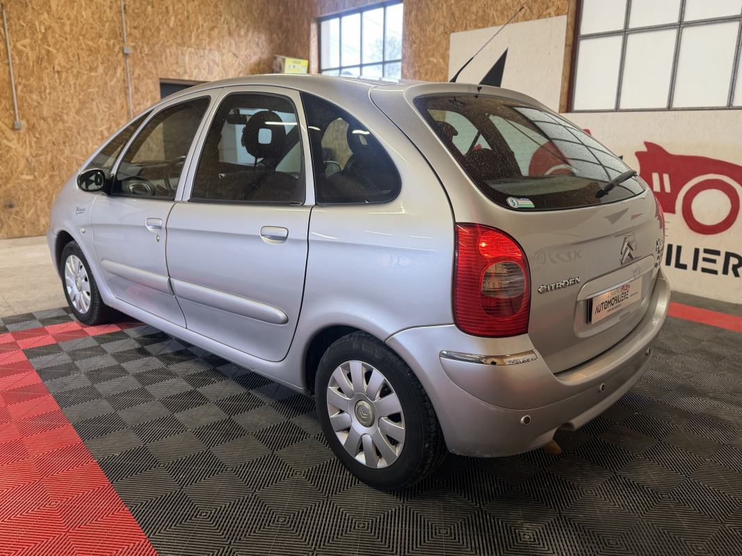 Citroen Xsara Picasso — 3