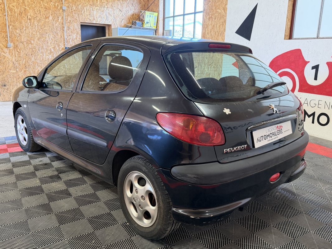 Peugeot 206 — 3
