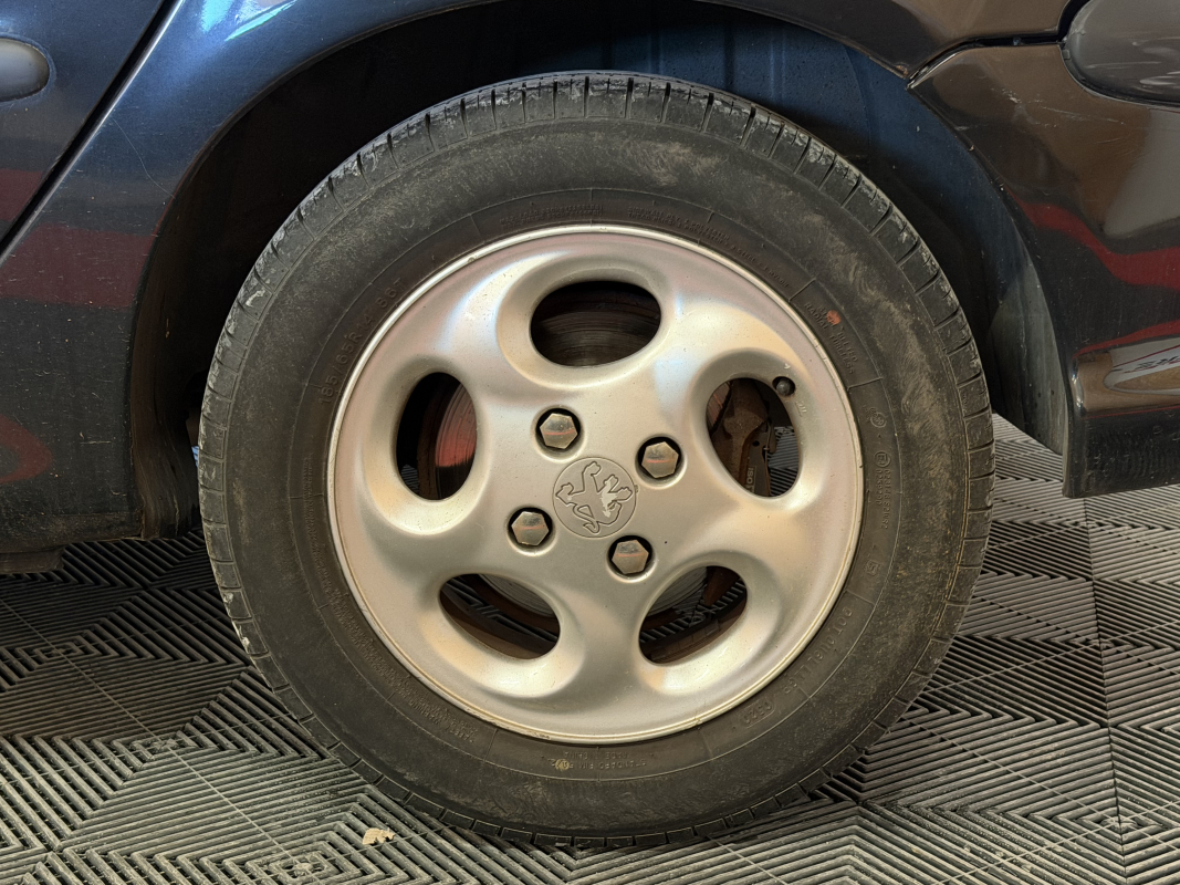 Peugeot 206 — 18