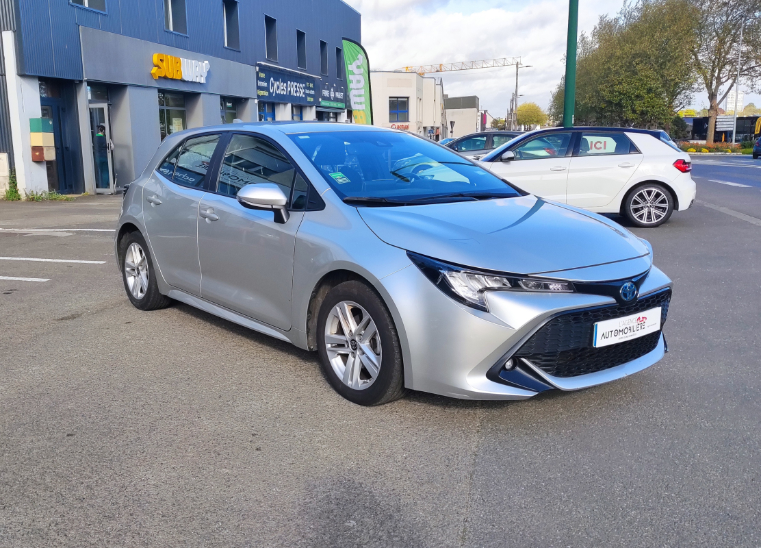 Toyota Corolla — 4