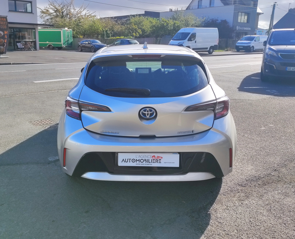 Toyota Corolla — 7