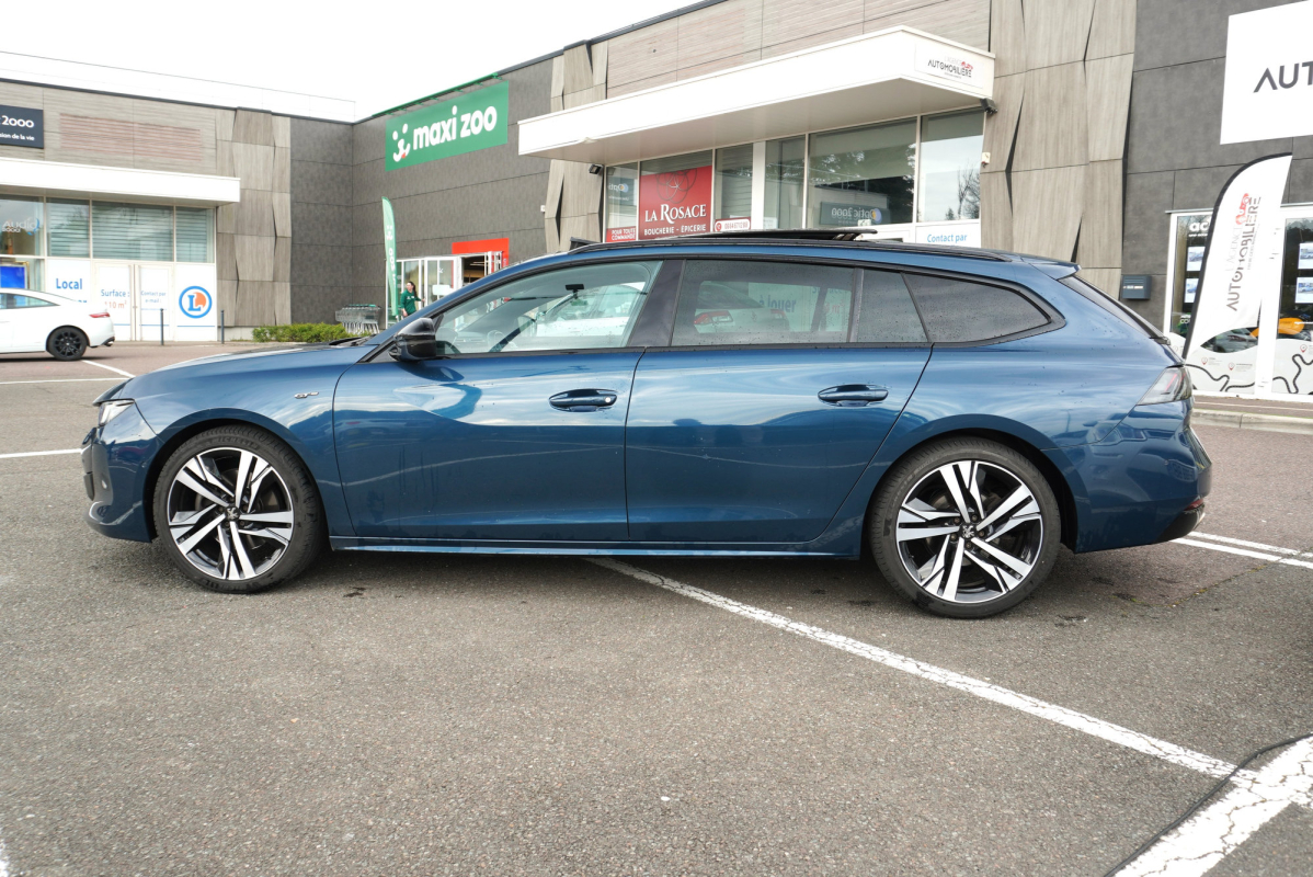 Peugeot 508 — 8