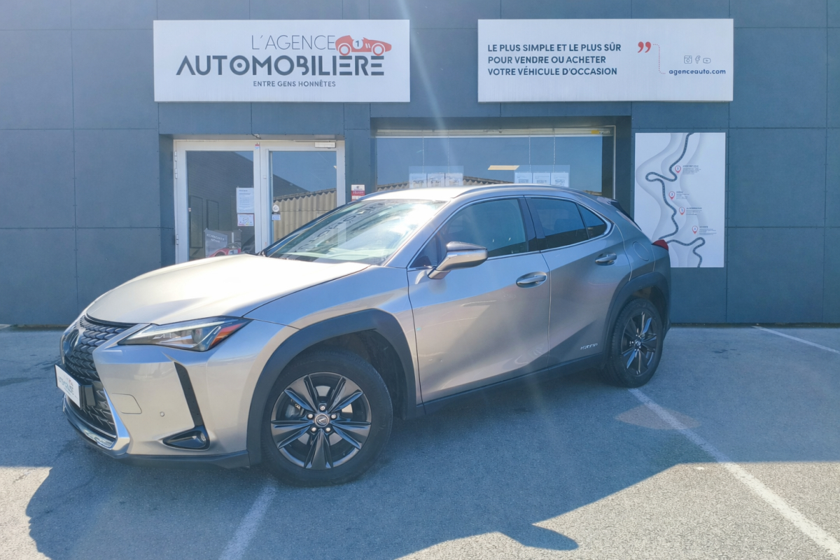 Lexus UX
