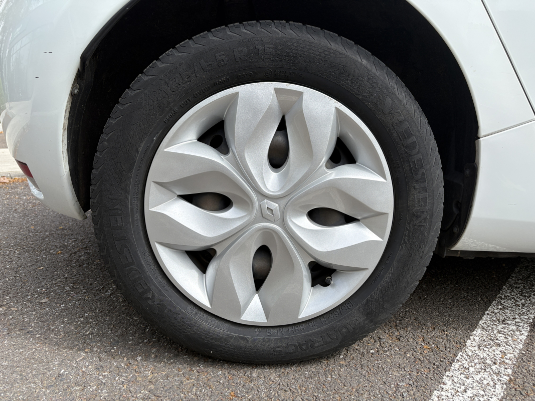 Renault Zoe — 28