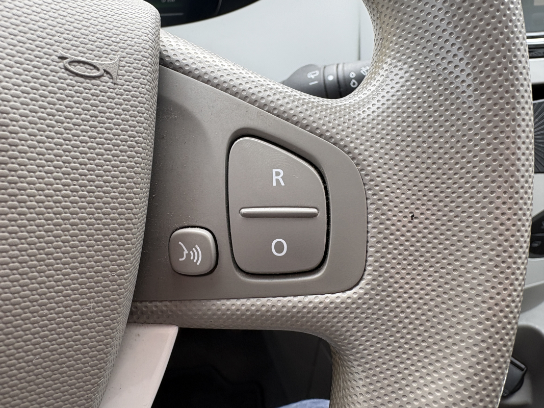 Renault Zoe — 22