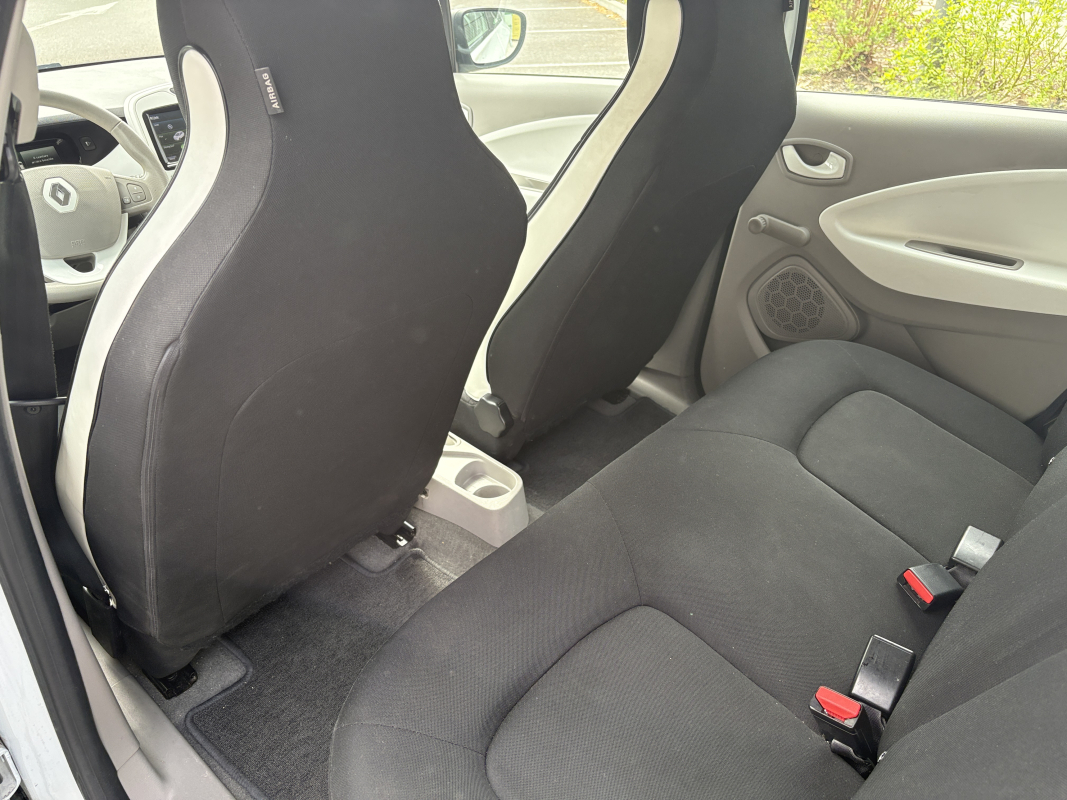 Renault Zoe — 15