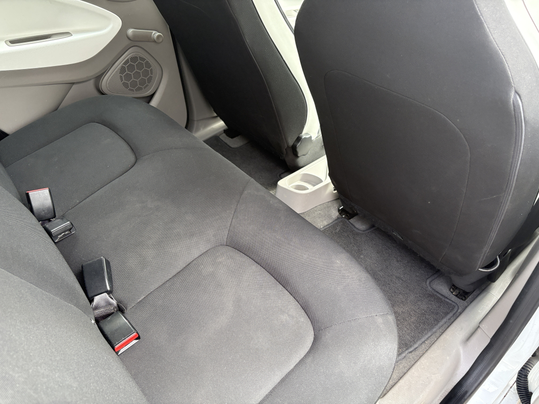 Renault Zoe — 16