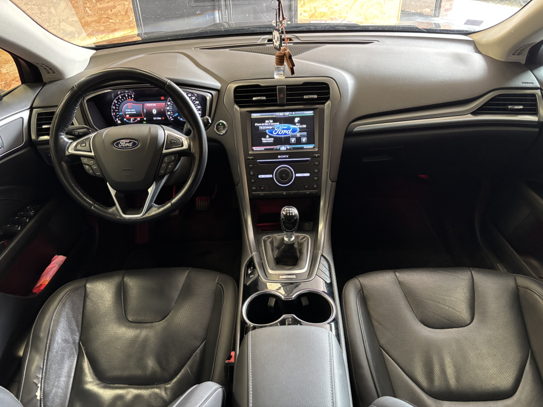 Ford Mondeo — 20