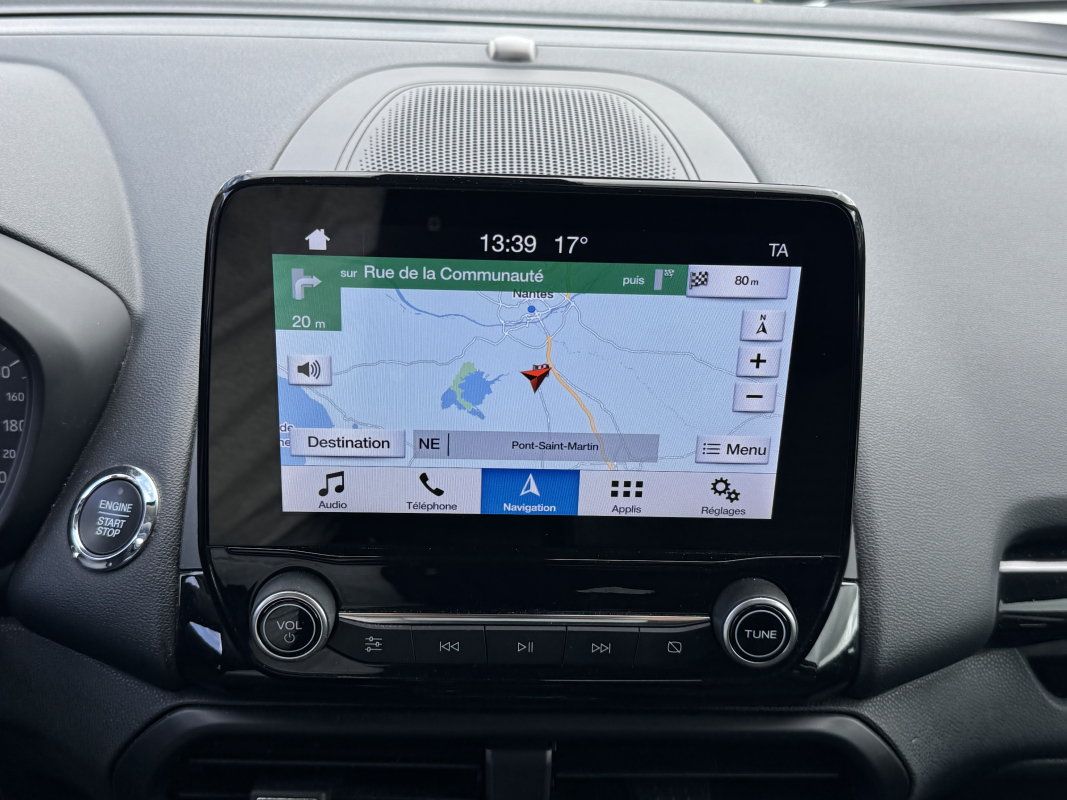 Ford Ecosport — 18