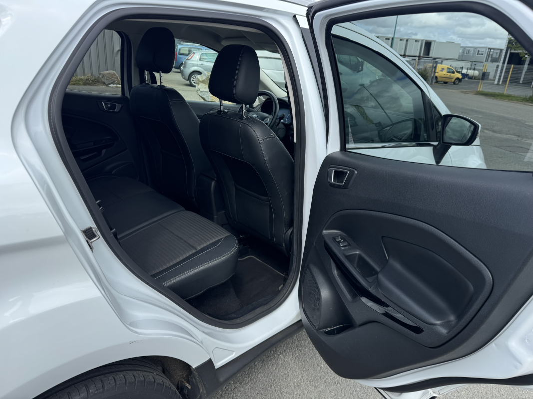 Ford Ecosport — 26
