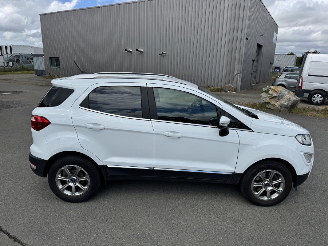 Ford Ecosport — 4