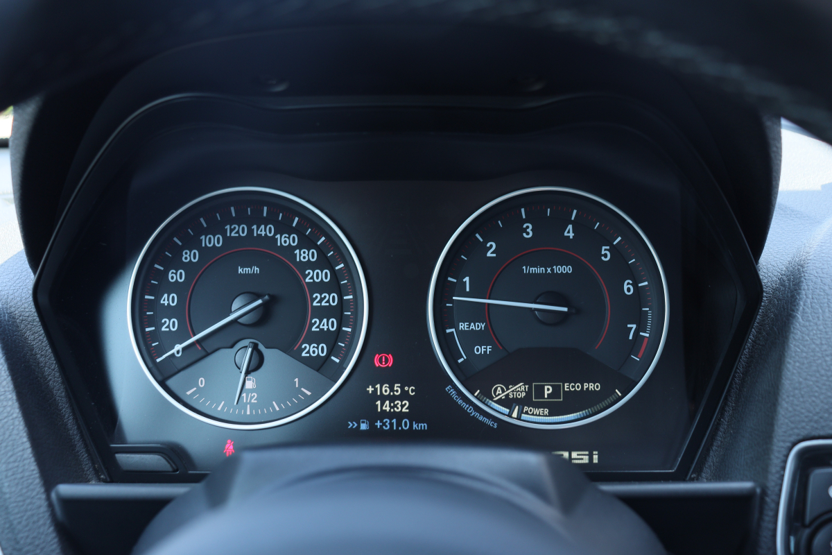 Bmw Série 2 — 27