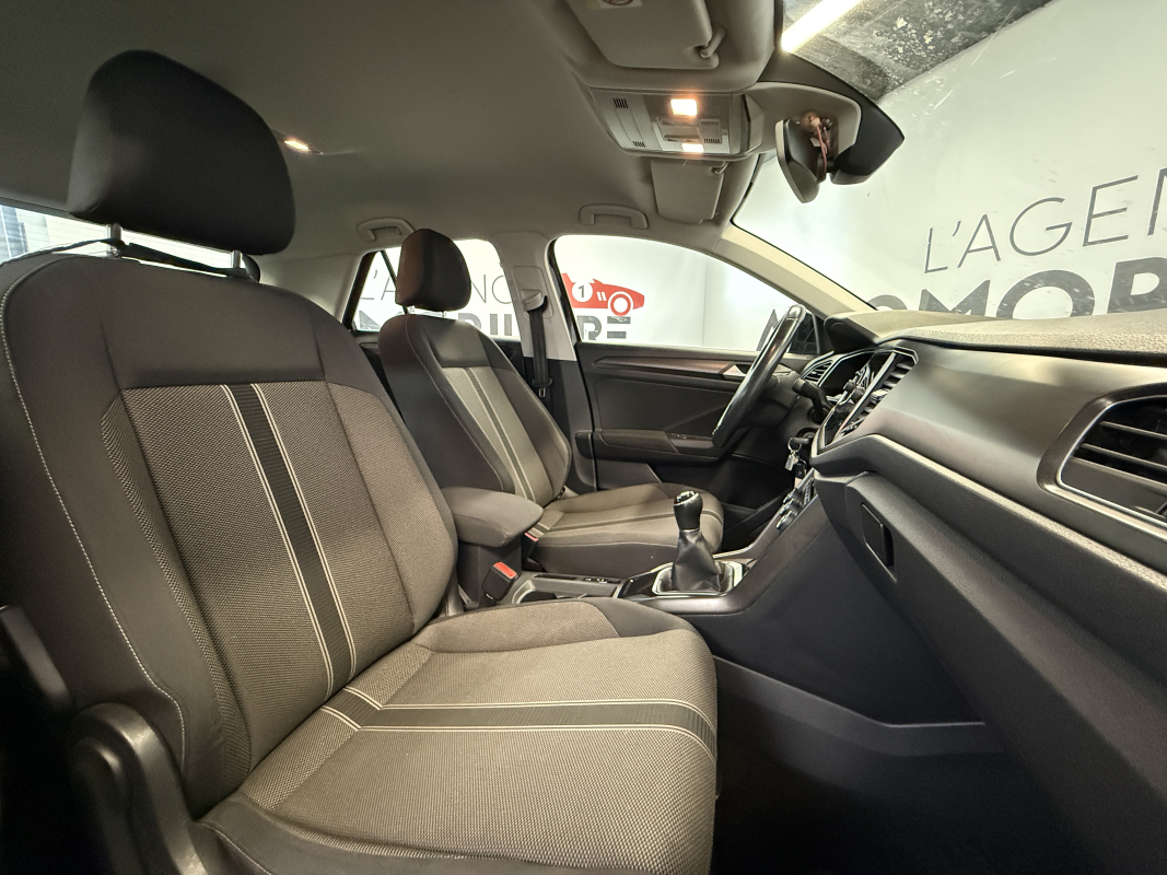 Volkswagen T-roc — 14